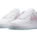 Las The Nike Air Force 1 “Pink Foam” son las zapatillas blancas más primaverales que lucirás este año