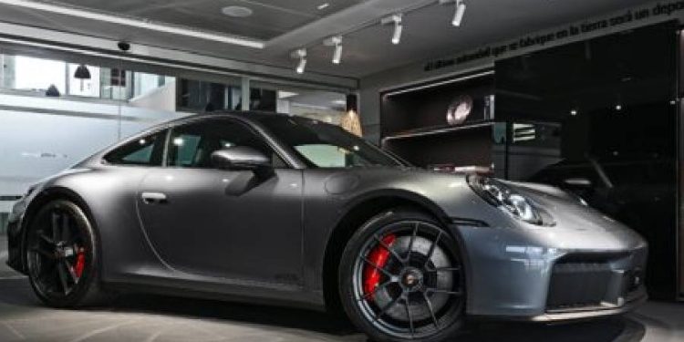 Porsche lanza en Chile el 911 carrera gts 992.2: El primero con motorización híbrida
