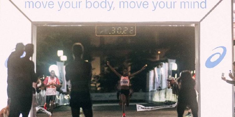 Asics cierra un trimestre imparable con incremento del 18% en ventas y beneficios