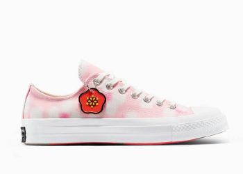 Las Converse Coquette: el toque chic que transforma cualquier look