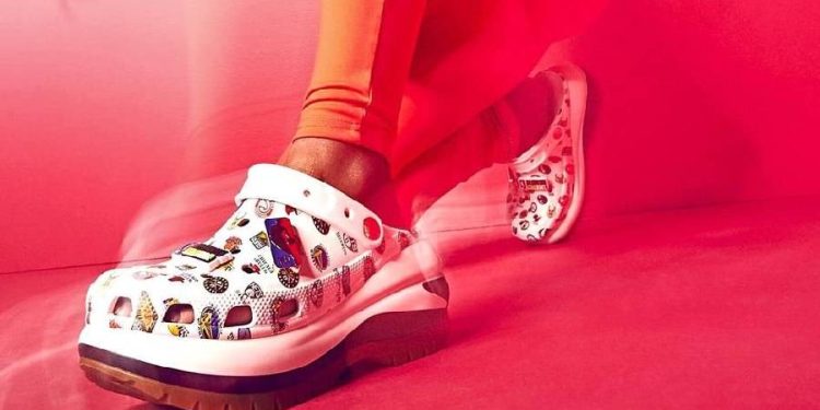 Crocs conquista la incertidumbre global con resultados sorprendentes