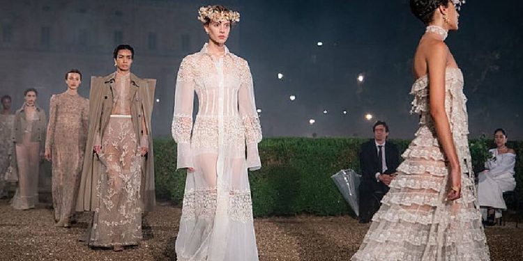 Dior en Roma: La magia de la elegancia eterna