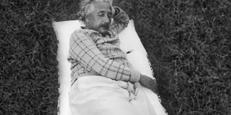 El secreto de la creatividad: qué podemos aprender de Einstein y los genios que buscaban inspiración en el sueño