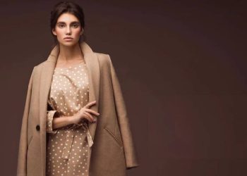 Elegancia discreta: La revolución del maquillaje ‘Quiet Luxury’