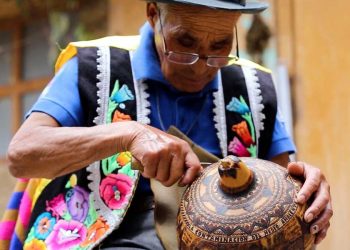 artesanía peruana, Piura, Expo Artesanías del Perú, turismo cultural, cerámica Chulucanas