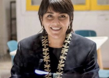 Joven diseñadora Maulina lleva su revolución del suprareciclaje a Cannes