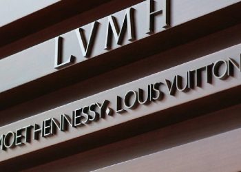 LVMH lidera la estrategia de ajuste de precios en el lujo global
