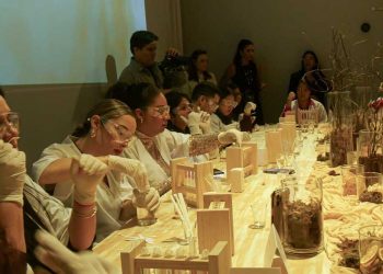 La Ruta del Perfume Yanbal mujeres