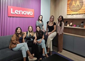 Lenovo Perú mujeres trabajadoras