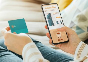 España lidera el e-commerce en Europa: moda y alimentación en auge