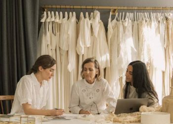 Mujeres y familias emprendedoras: Las marcas de moda españolas más virales inventadas por madres e hijas