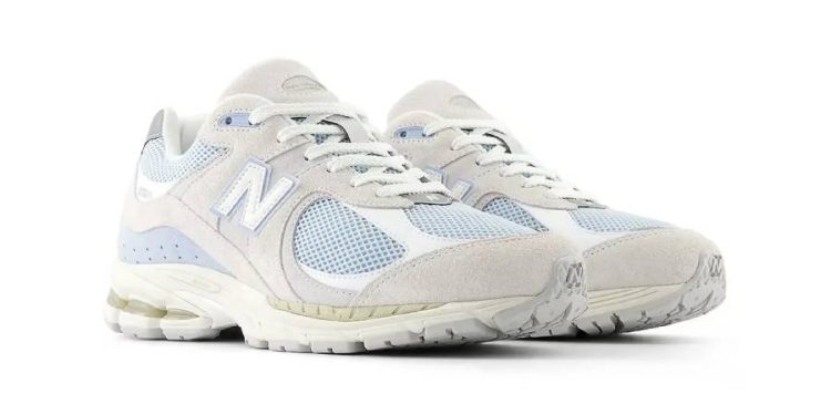 Las New Balance 2002R Sky Blue son más bonitas que un cielo despejado de primavera
