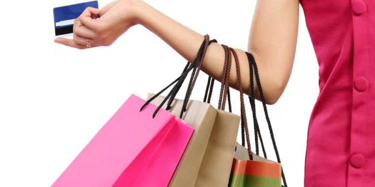 La remodelación del retail en España: Cierres y transformación digital en auge