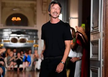 De Valentino a Balenciaga: Pierpaolo Piccioli será el director artístico de la marca de lujo