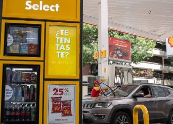 Shell revoluciona la experiencia de compra en estaciones con autoservicio