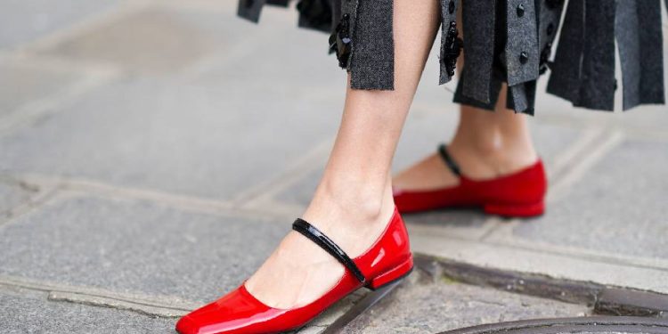 Renacimiento del Mary Jane: El ícono que reinventa la moda actual