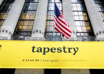 Tapestry dispara beneficios y eleva previsiones en un mercado desafiante