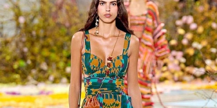 Vestidos de verano esenciales: La fórmula para lucir con estilo