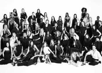Zara celebra 50 años revolucionando la moda