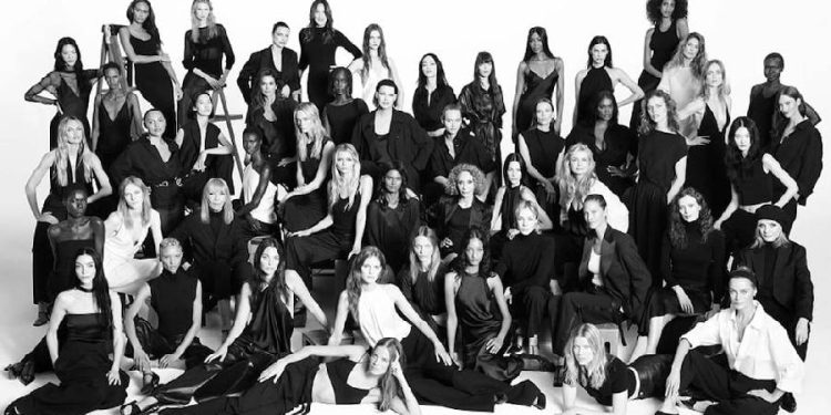 Zara celebra 50 años revolucionando la moda