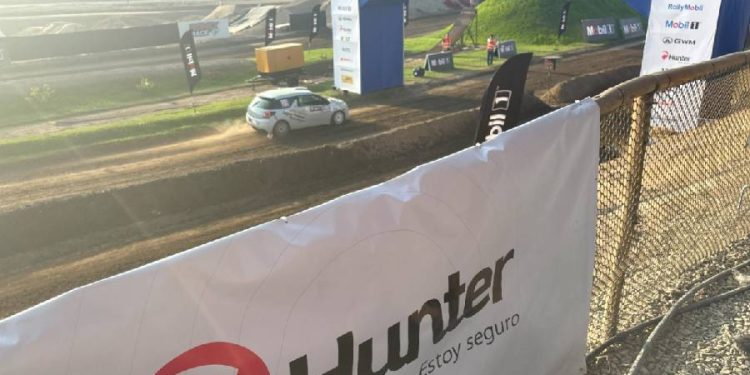 Implementan por primera vez en Perú tecnología de monitoreo en tiempo real para campeonato automovilístico