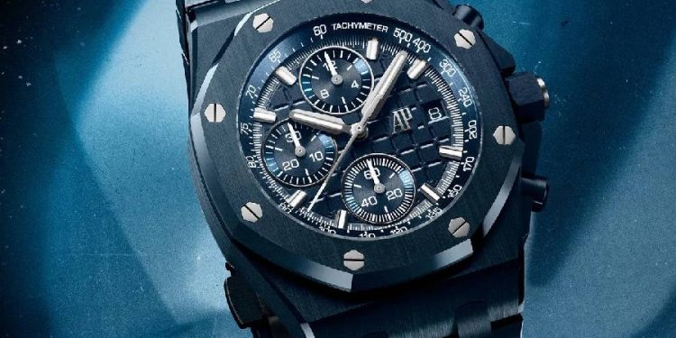 Audemars Piguet y la reinvención del Royal Oak en cerámica azul