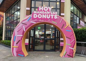Dunkin Donuts hoy mandan las donuts