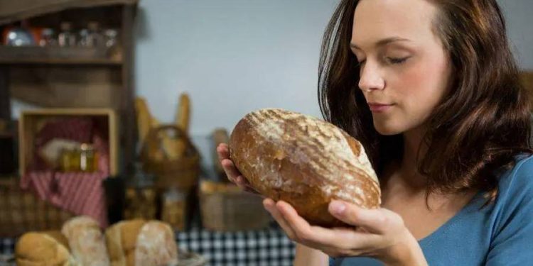 El secreto mejor guardado del retail: El poder del pan caliente en la experiencia de compra