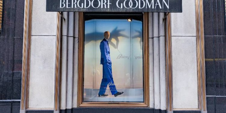 Estrategia de Saks impulsa la expansión de Bergdorf Goodman