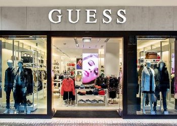 Guess enfrenta pérdidas en el primer trimestre