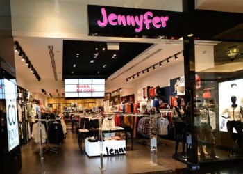 Jennyfer resurge: La reconfiguración de la moda juvenil en tiempos de crisis