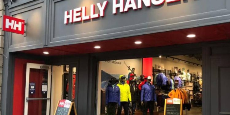 Kontoor amplía su universo: Compra estratégica de Helly Hansen