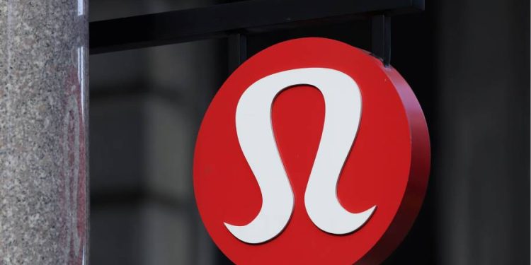 Lululemon: Resiliencia y desafíos en un mercado volátil