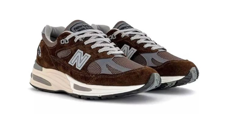 Las New Balance 991v2 «Brown/Grey» tienen el color más de moda para este verano 2025