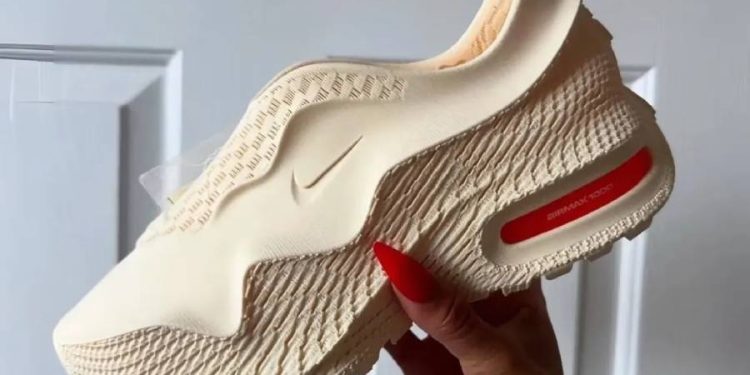 Las Nike Air Max 1000 «Oatmeal» son unas zapatillas de running del año 3000 que se podrán comprar en 2025