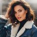 Regreso trendy: La campera de los 90 que domina este invierno