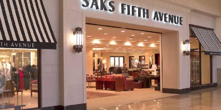 Saks evita la quiebra con rescate de 600 millones