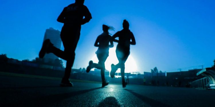 Decathlon y Rheon Labs mujeres haciendo running
