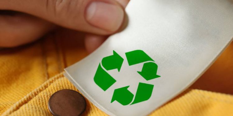 España avanza en la moda y lidera contra el greenwashing