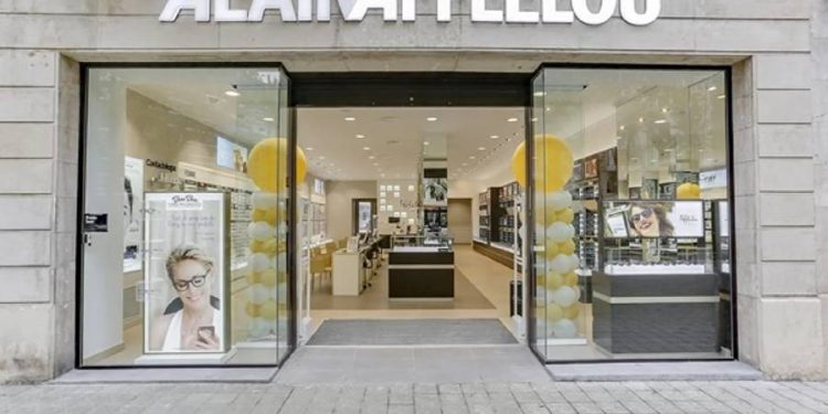 Familia Afflelou refuerza control y apunta al futuro