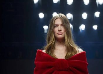 Glamour en París: La vanguardia de la alta costura en la alfombra roja