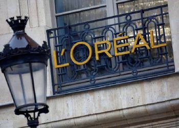 L’Oréal frena su crecimiento por las divisas