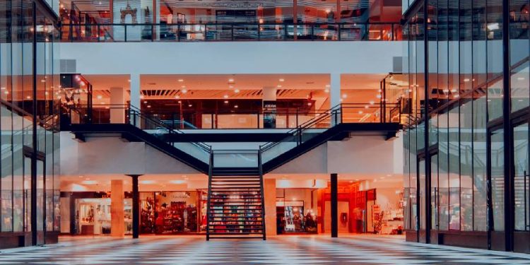 Mercado Retail en España 2025: Tendencias, Oportunidades y Perspectivas