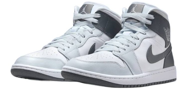 Las Air Jordan 1 Mid “Smoke Grey” demuestran que el gris es el mejor color para tus zapatillas