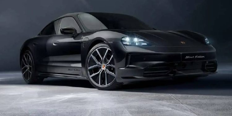El Porsche Taycan Black Edition 2026 elige las opciones por ti