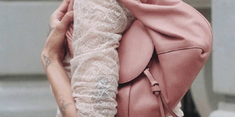 Renace el Fendi Spy: La rebelión de las It-Girls de la Gen Z
