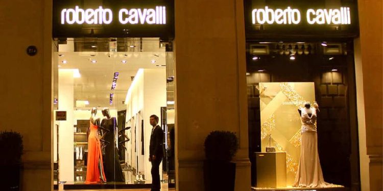 Roberto Cavalli en crisis: Pérdidas fuertes en 2024