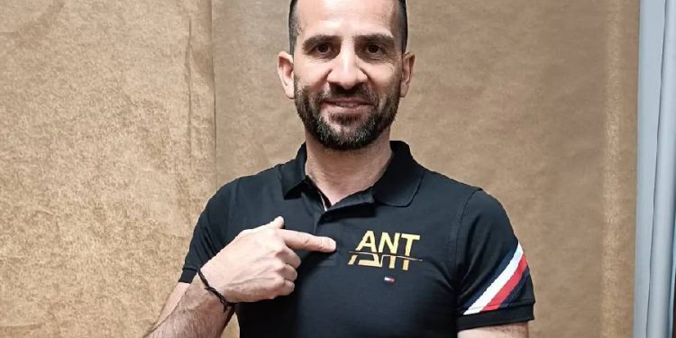 Santiago Freire, que abrirá una outlet deportiva en Lugo: «Tendré primeras marcas»