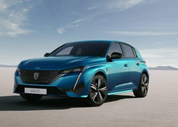 Peugeot 308 se renueva en Chile con nueva versión híbrida: más eficiencia, diseño y tecnología