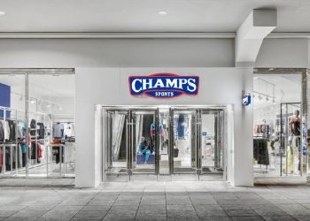 Foot Locker impulsa Champs con nuevo concepto de retail en plena venta a Dick’s